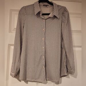 Adrianna Papell stretchy checkered button up blouse
